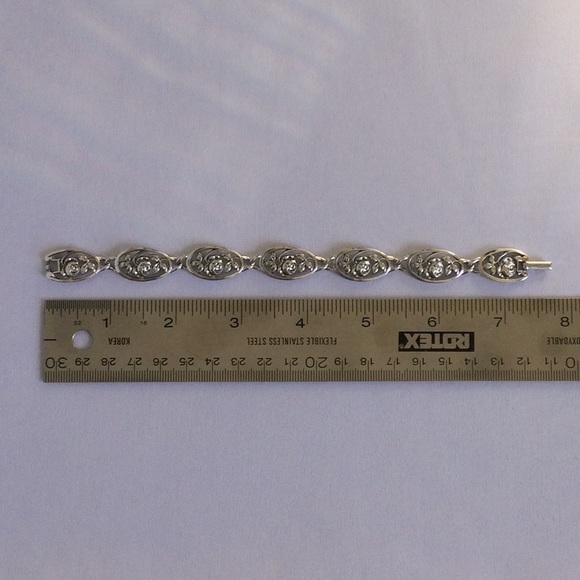 Vintage AVON Necklace / Bracelet - Picture 6 of 8